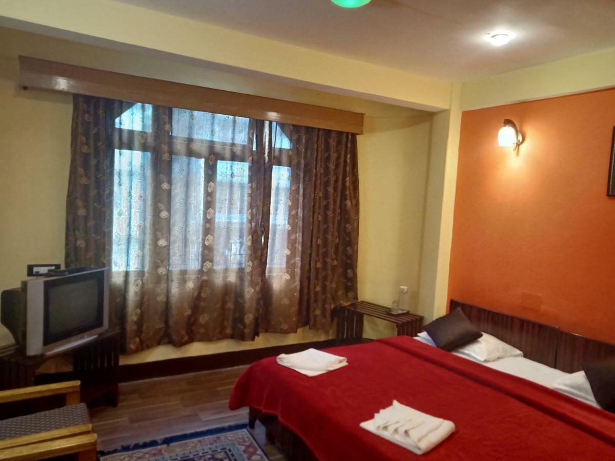 Hotel Anola Гангток Екстериор снимка